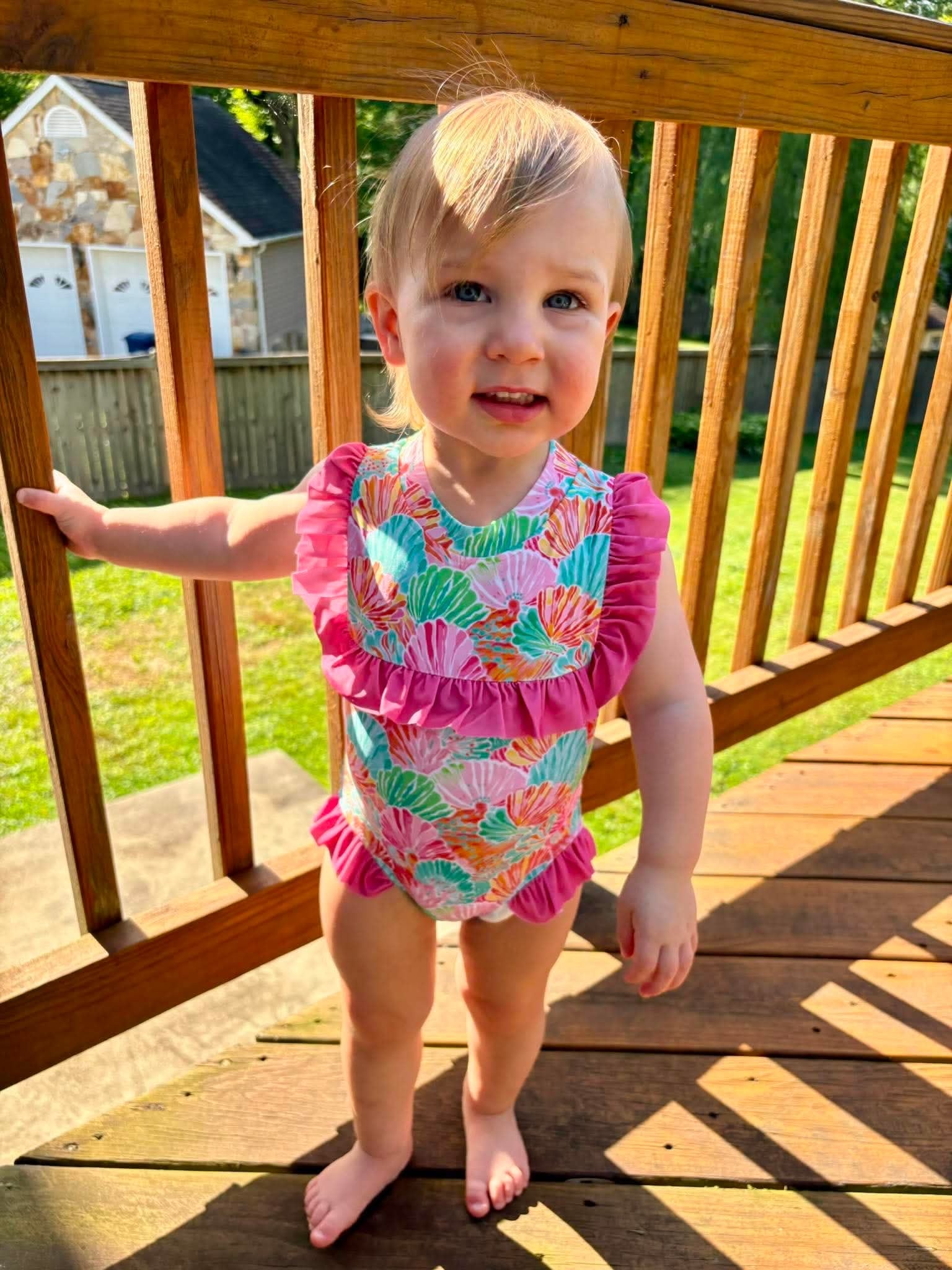 Neon Shell Swim Girl 1pc.