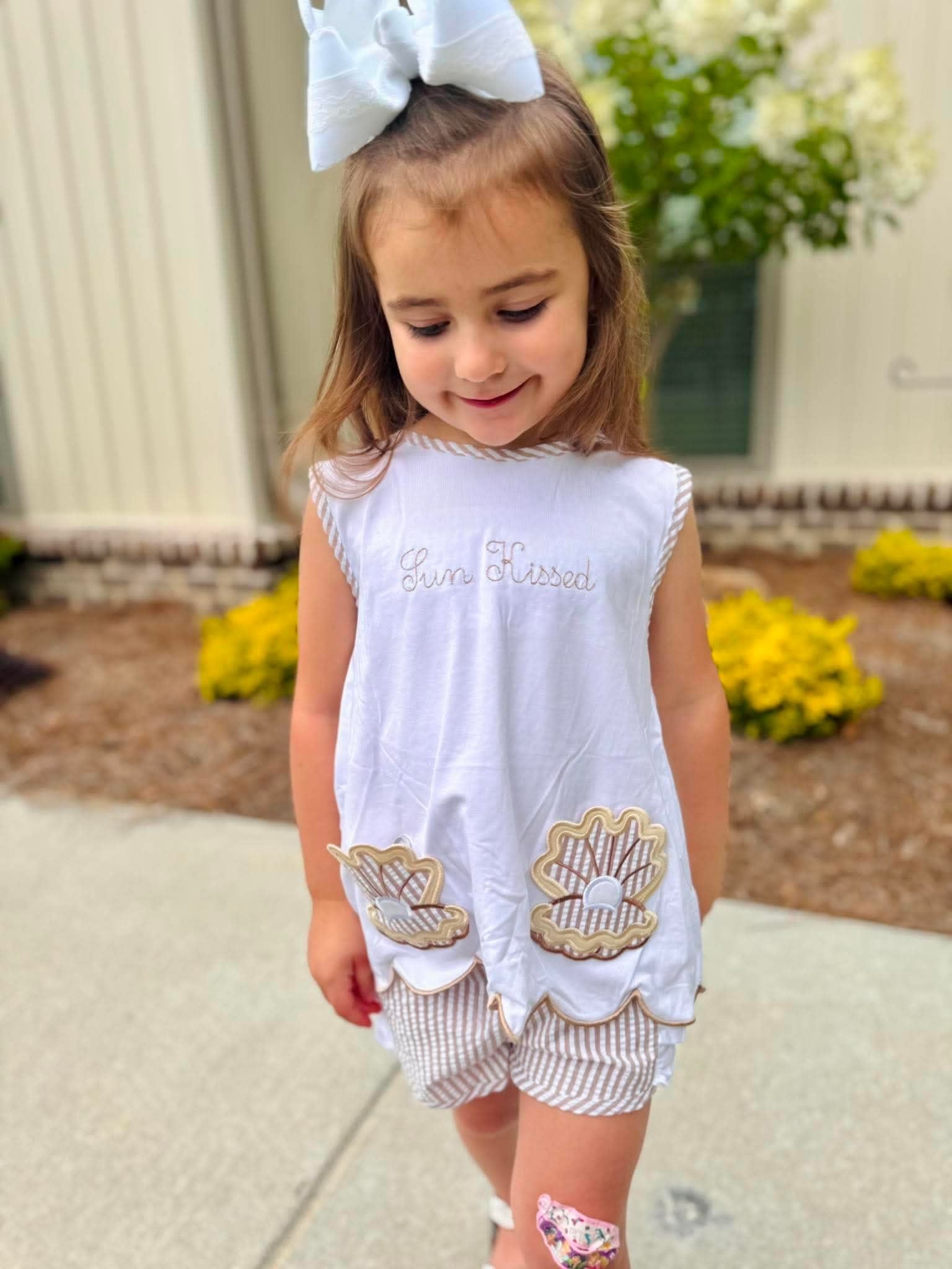 Seersucker Shells Girl Short Set (no wording)