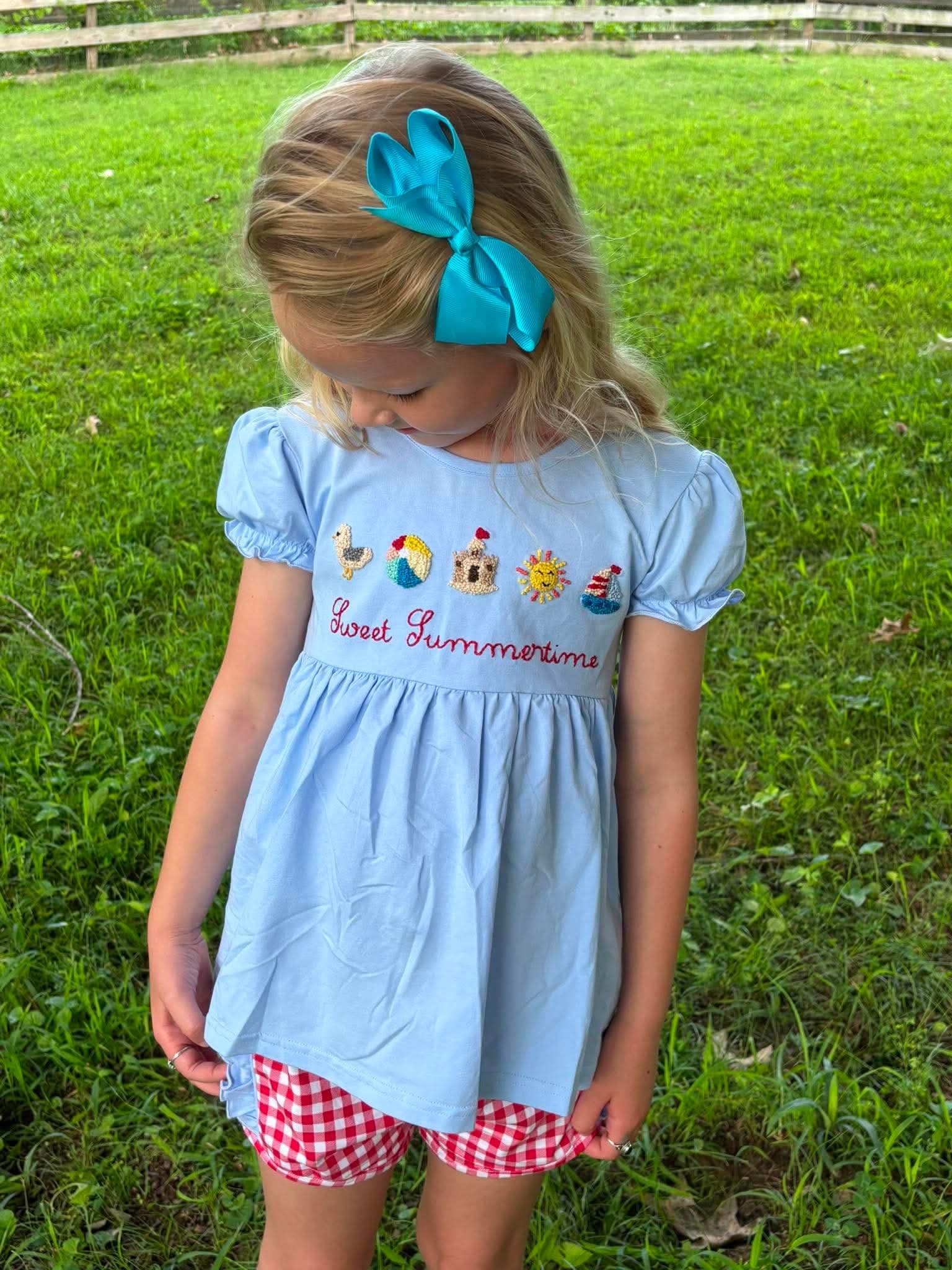 French Knot Beach Fun Girl Short Set (no wording)