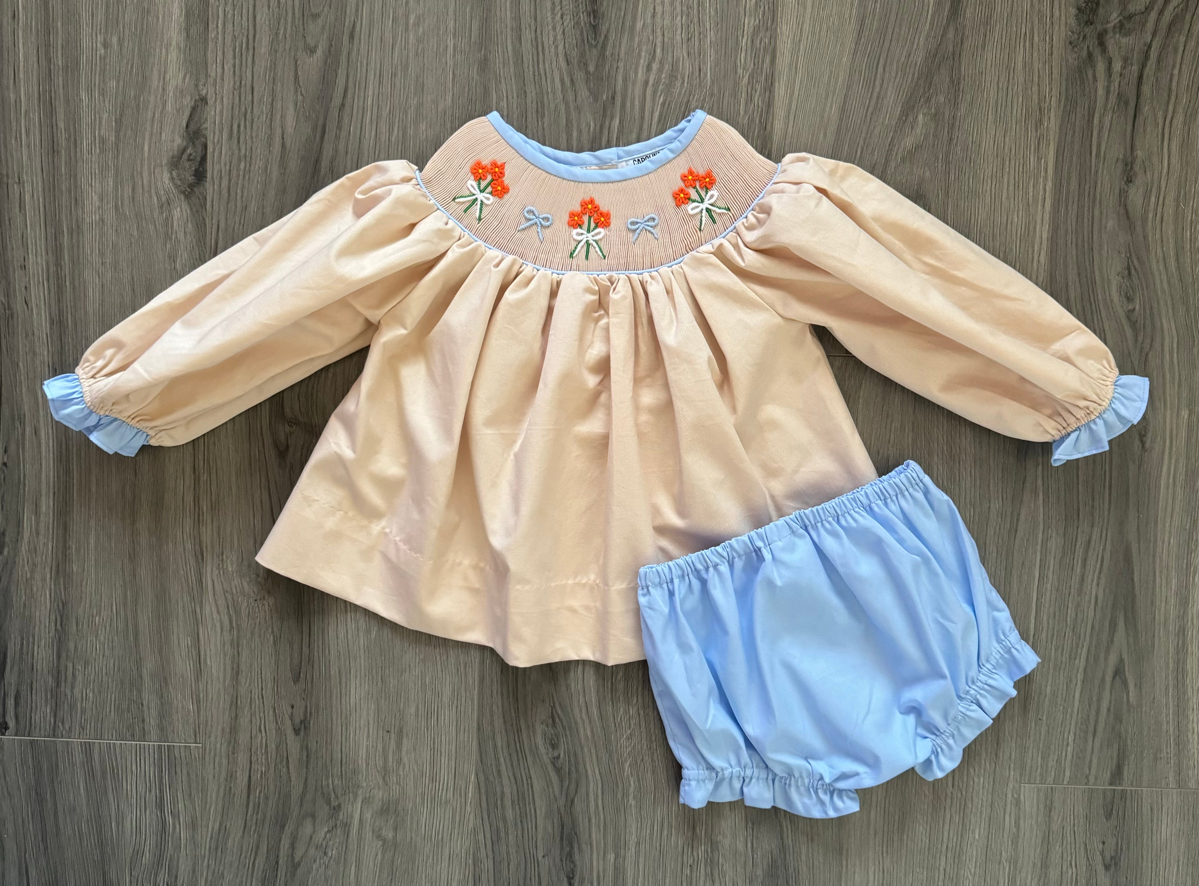 Victoria's Smocked Bouquets Bloomer Set