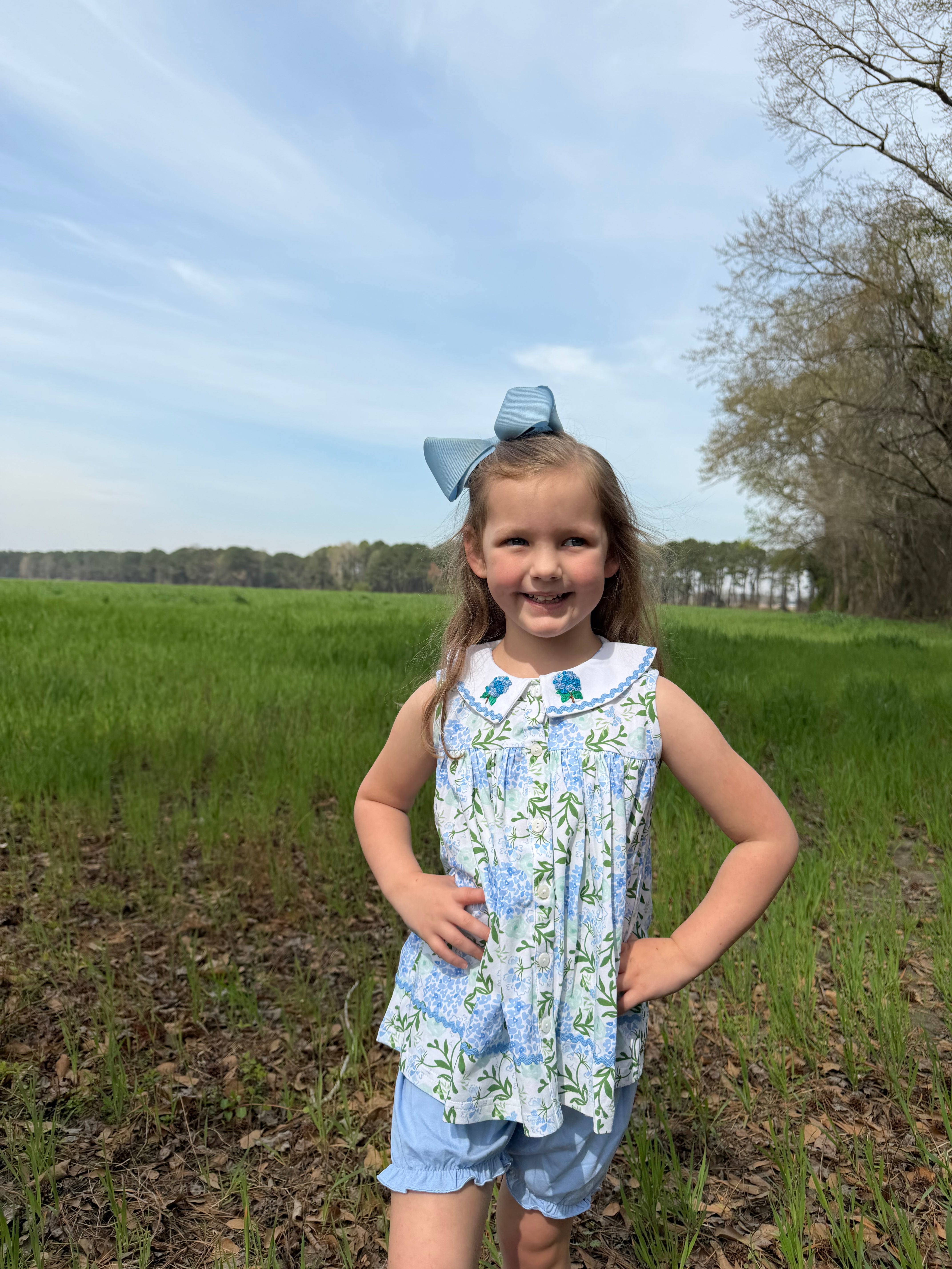 Hallie's Hydrangeas Girl Short Set