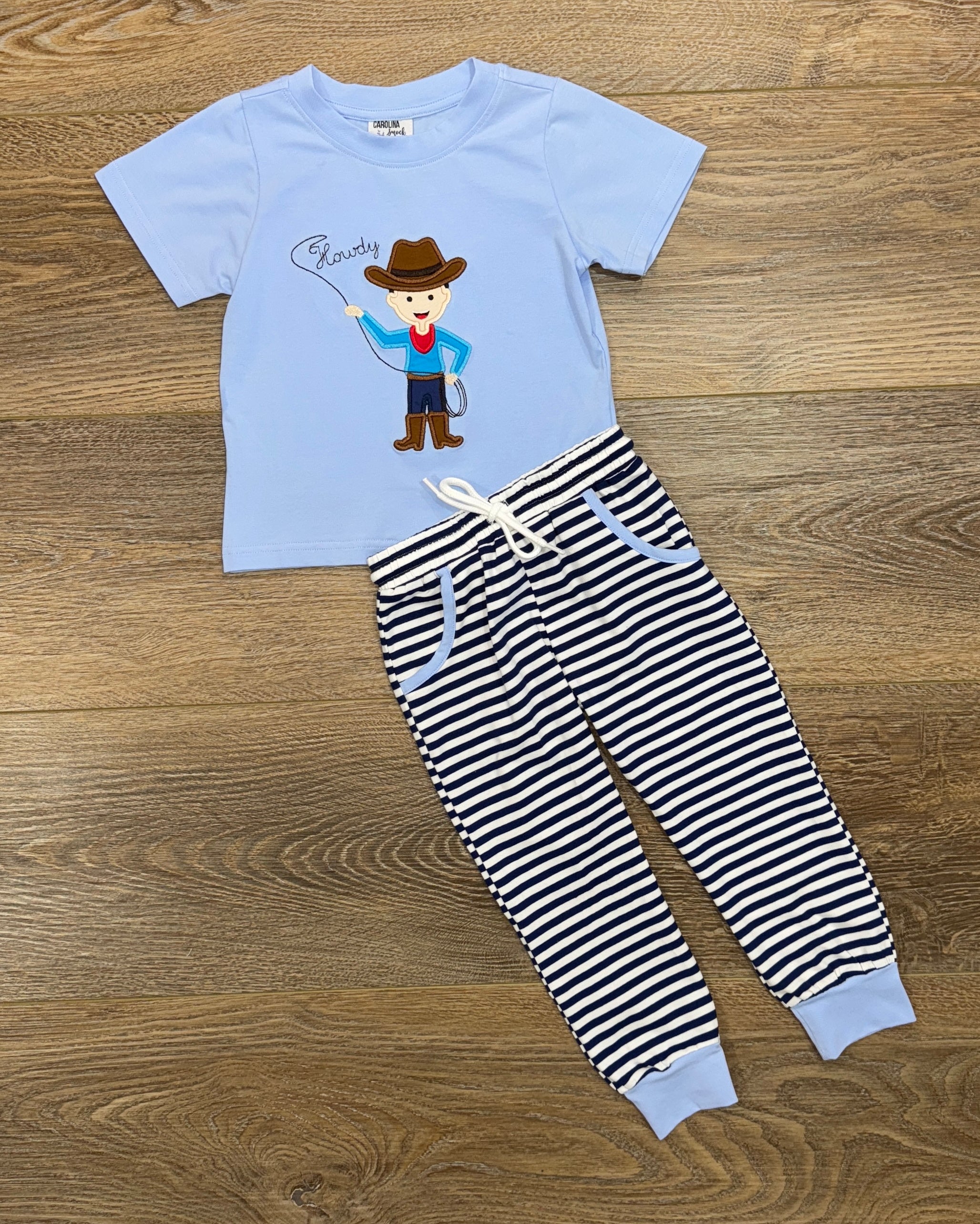 Lasso Jogger Set "HOWDY"